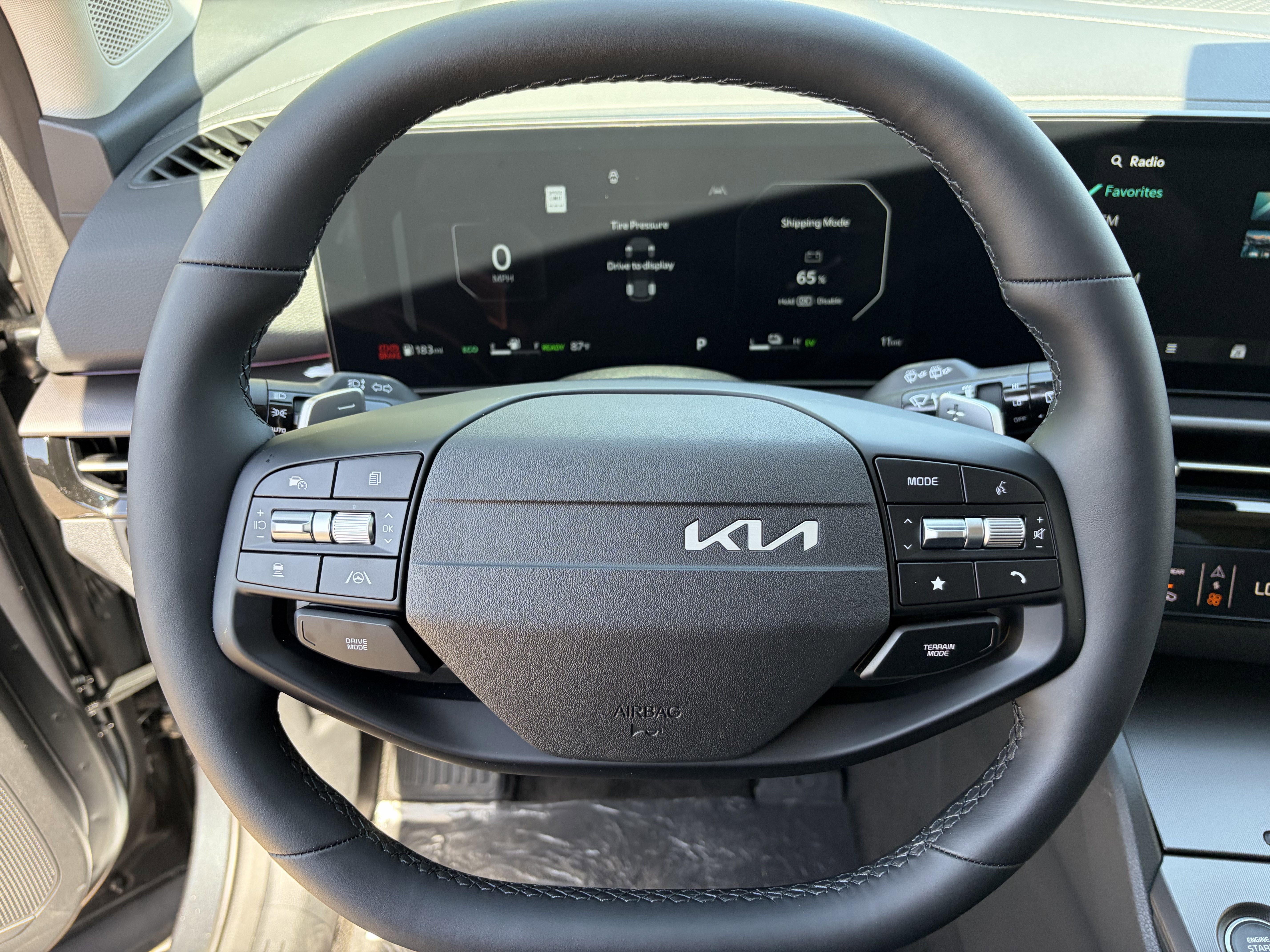 New 2026 Shadow Matte Gray Kia SX Prestige image 21