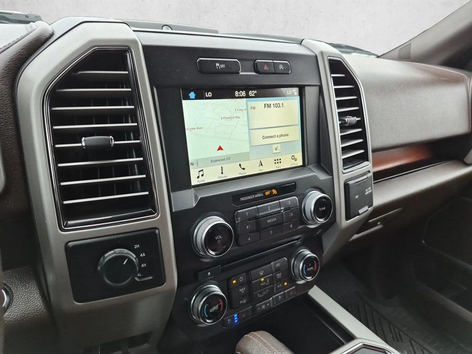 Used 2018 Black Velvet Ford King Ranch image 12