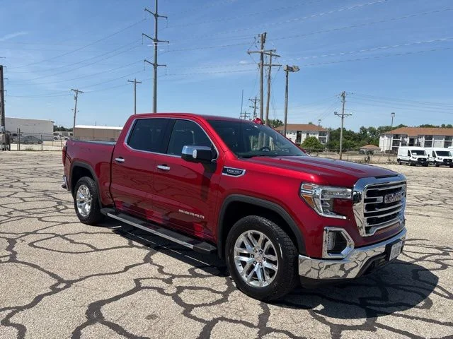 Used 2021 Cayenne Red Tintcoat GMC SLT image 3