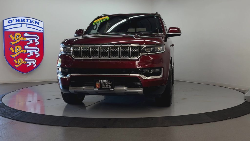 Used 2022 Velvet Jeep Series II image 9