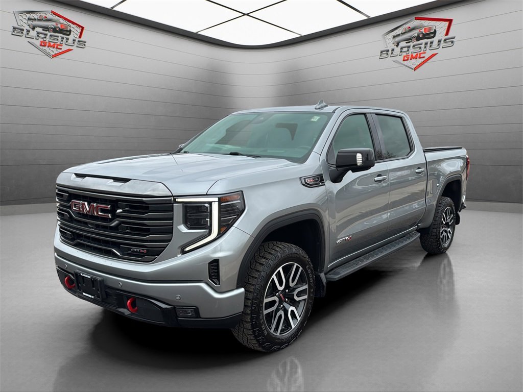 2023 GMC Sierra 1500 AT4's photo