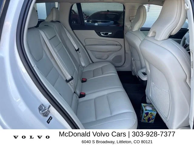 Used 2020 White Volvo T5 image 10