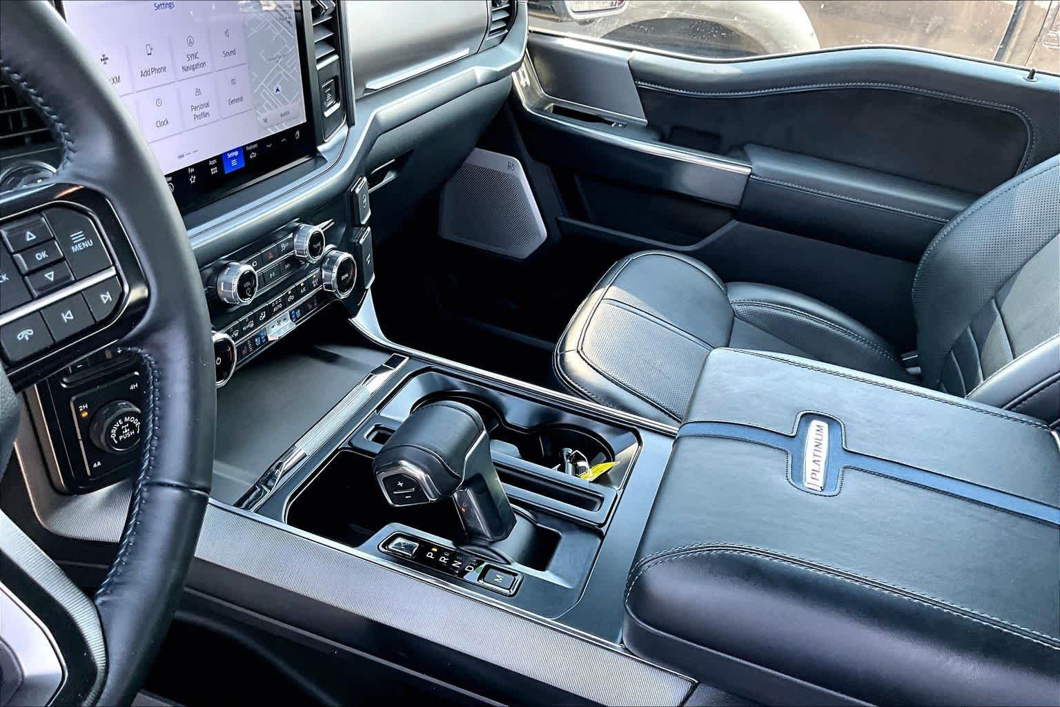 Used 2025 Antimatter Blue Metallic Ford Platinum image 16