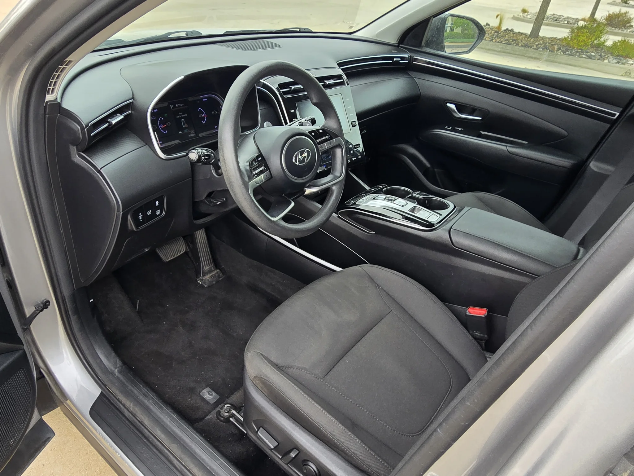 Used 2023 Shimmering Silver Hyundai Blue image 26