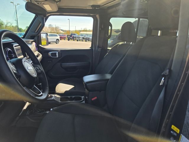 Used 2023 Gray Jeep Sport S image 13