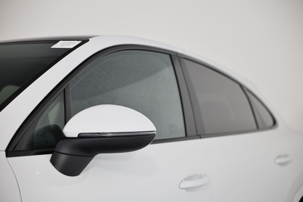 Used 2024 White Porsche  image 11