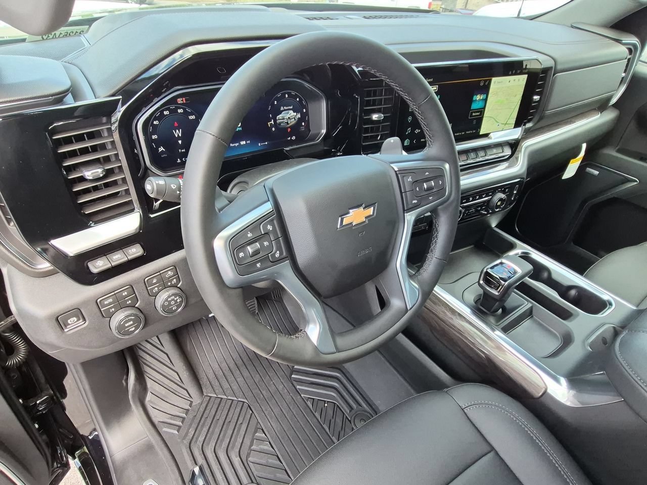 2026 Chevrolet Silverado 1500 LTZ - Photo 10