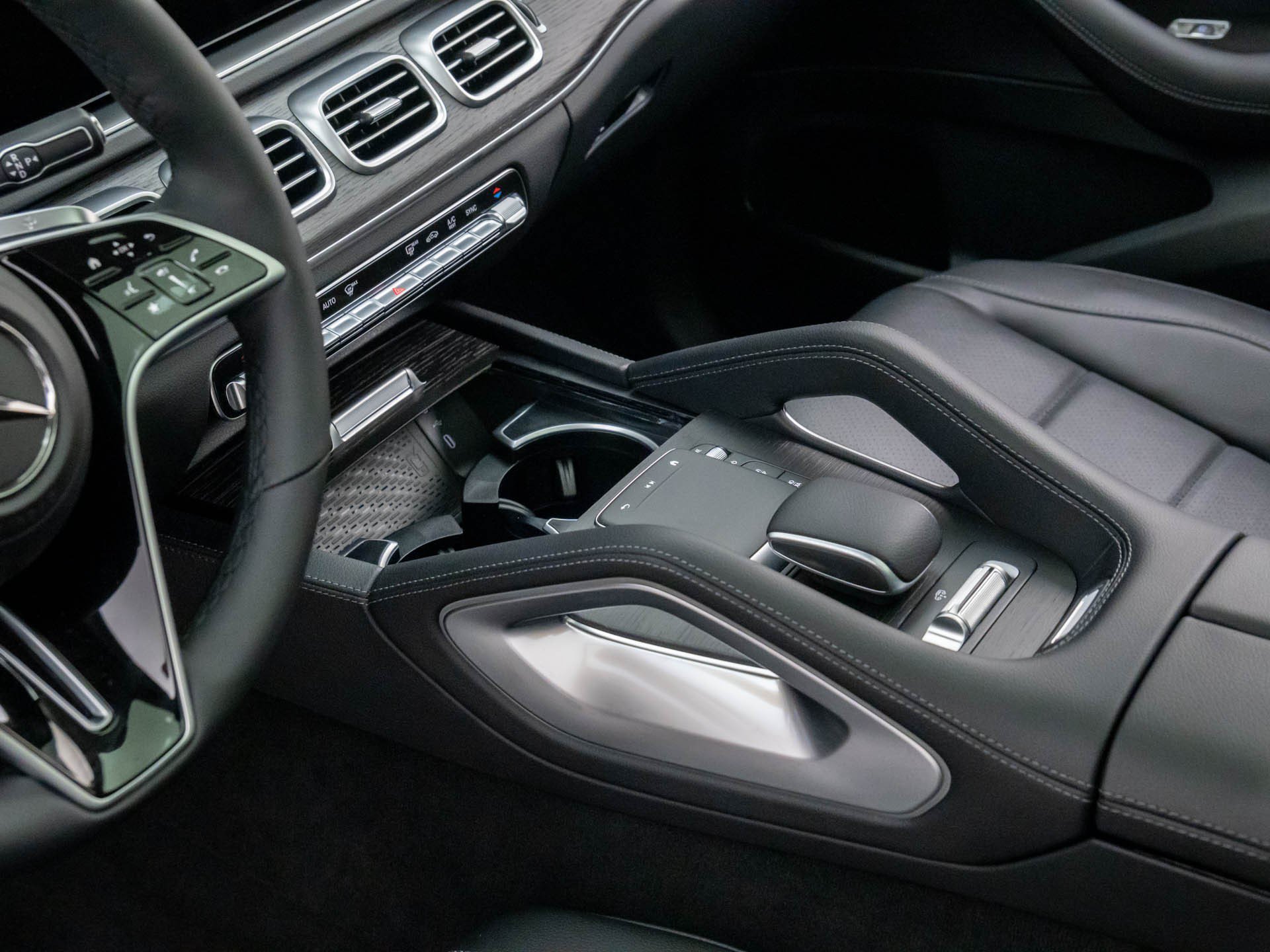 New 2026 Black Mercedes-Benz GLS 450 image 55