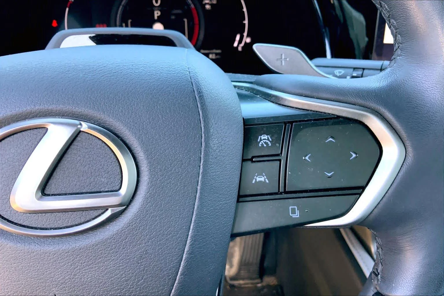 Certified Used 2023 Caviar Lexus Premium Plus image 25