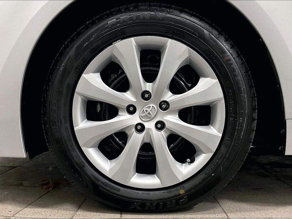 Used 2024 Silver Toyota LE image 7