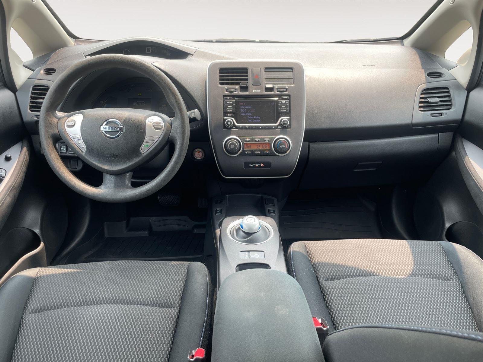 Used 2016 Pearl White Nissan S image 10