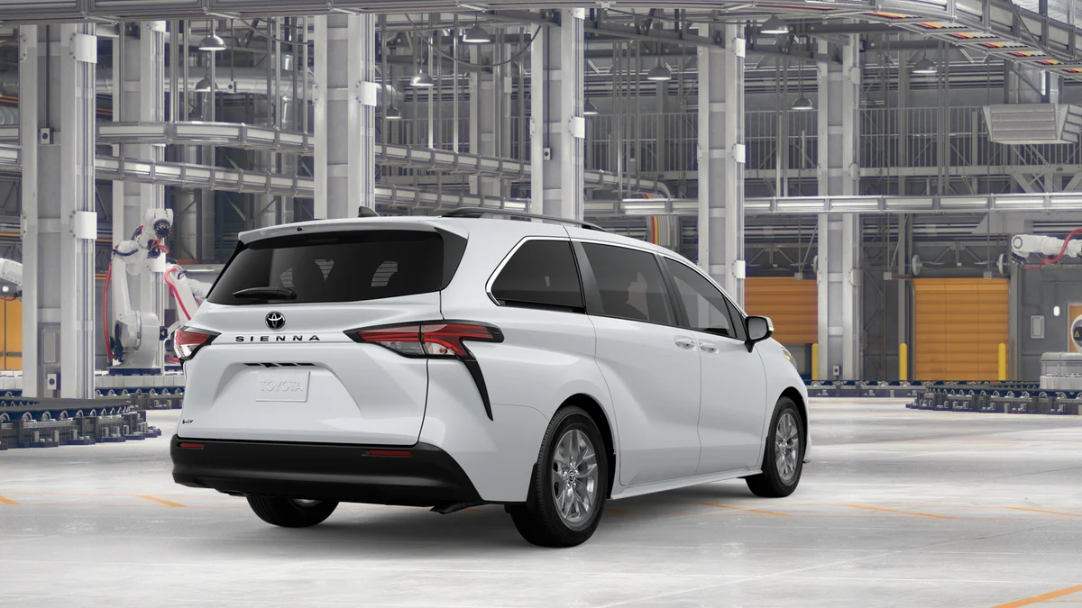 New 2026 Ice Cap Toyota LE image 9