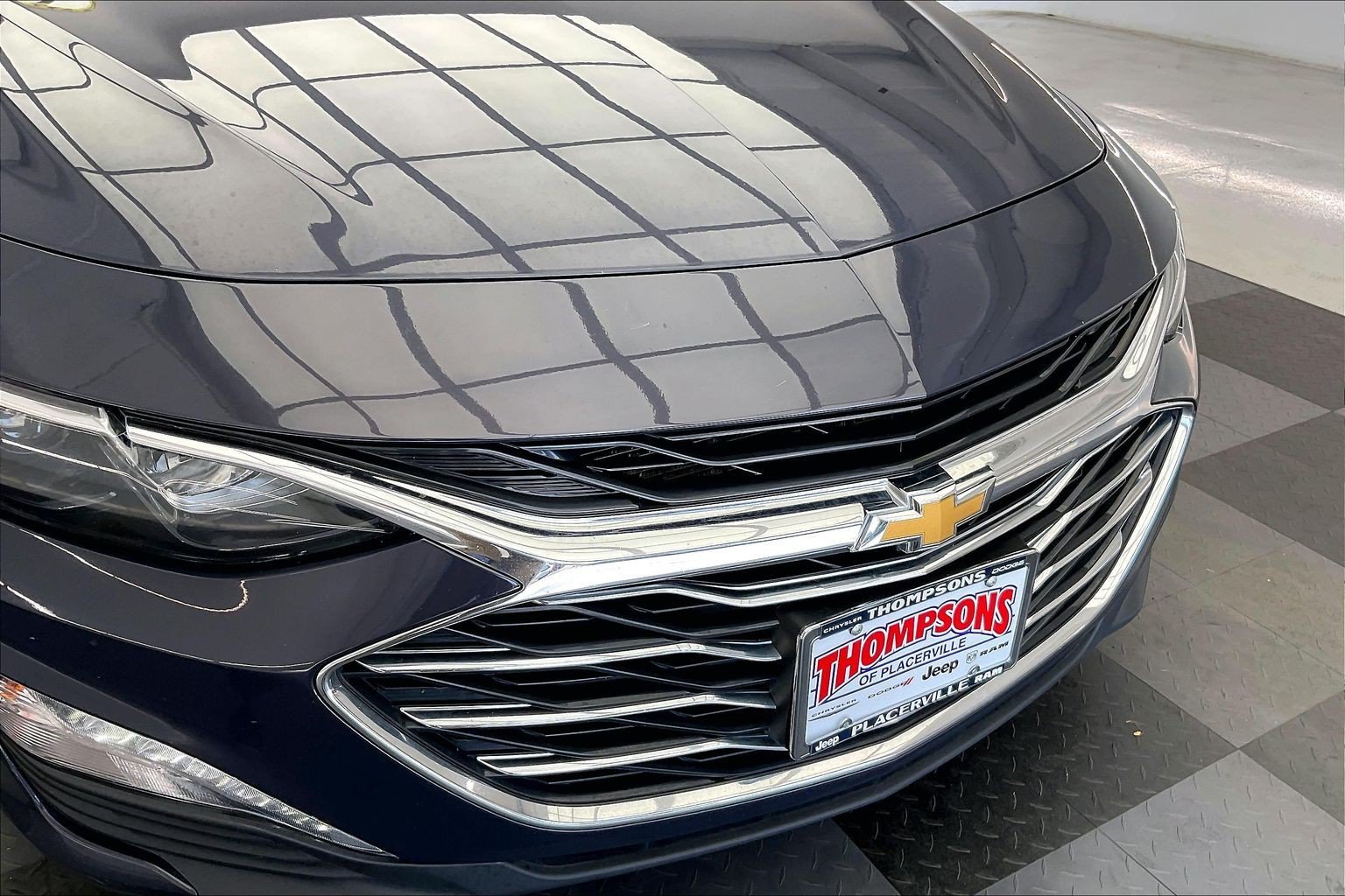 Used 2025 Night Shade Metallic Chevrolet LT image 30