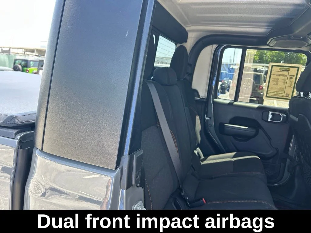 Used 2022 Gray Jeep Mojave image 29