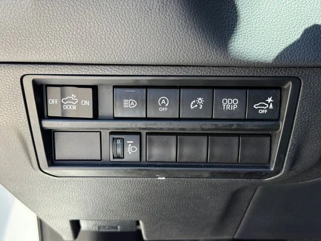Used 2022 White Toyota Limited image 21