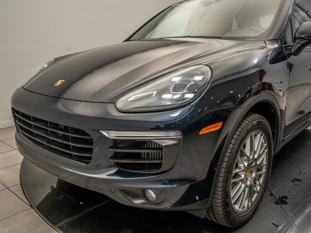 Used 2017 Blue Porsche S image 17
