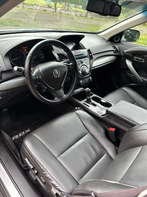 Used 2013 Graphite Luster Metallic Acura Technology Package image 13