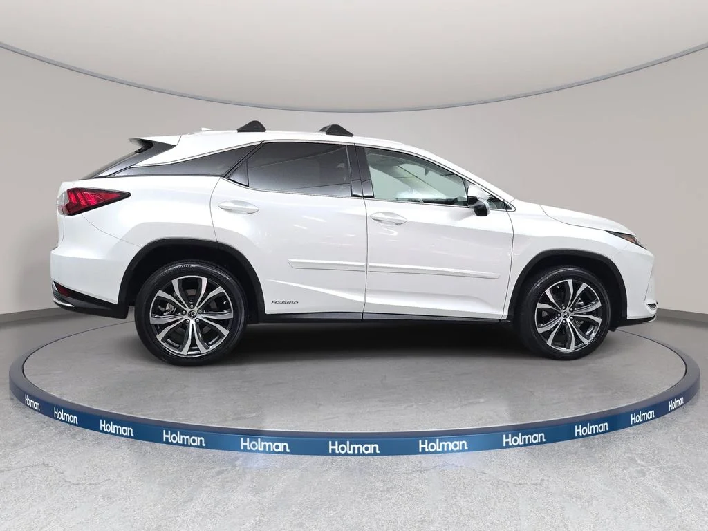 Used 2022 White Lexus 450h image 5