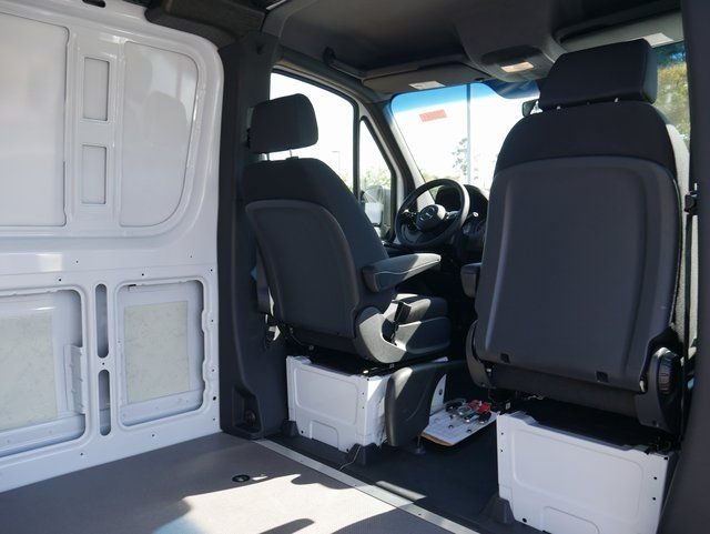 New 2026 Arctic White Mercedes-Benz Cargo 144 WB image 19