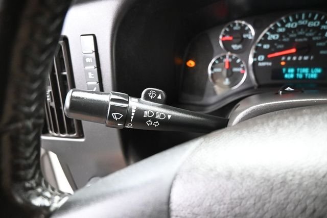 Used 2021 White Chevrolet Work Van image 27