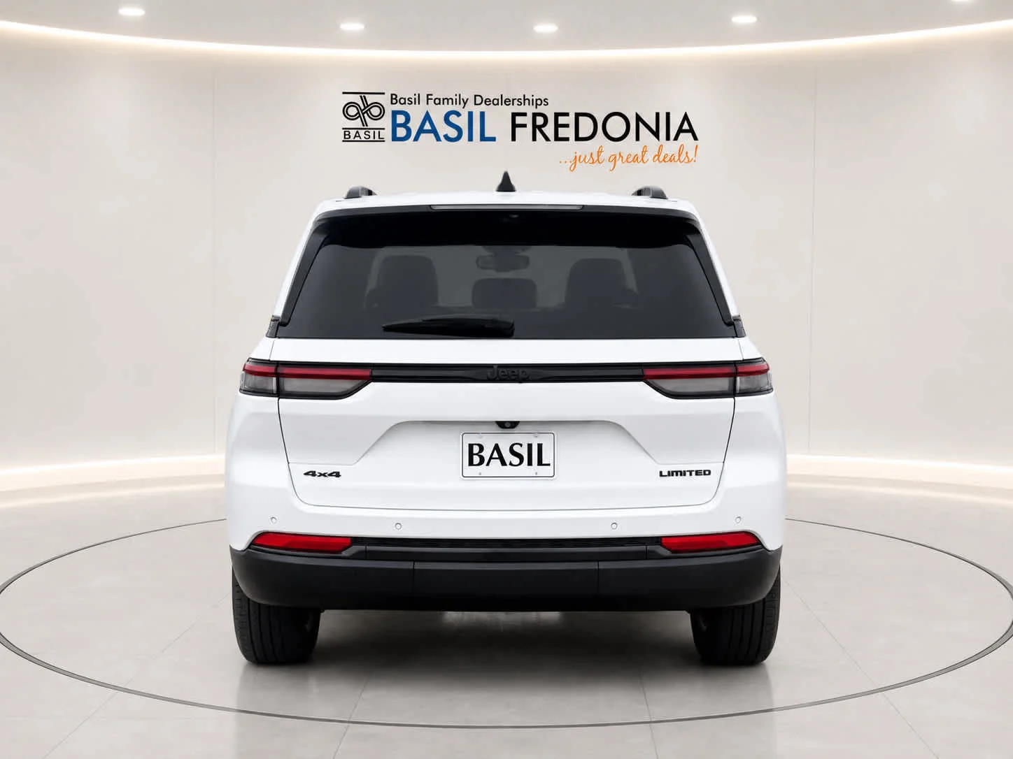 Used 2024 Bright White Jeep Limited image 9