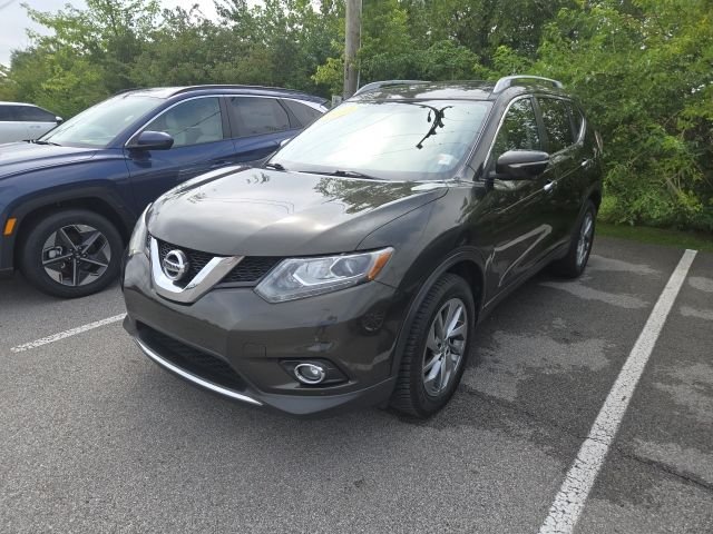 Used 2015 Midnight Jade Nissan SL image 2
