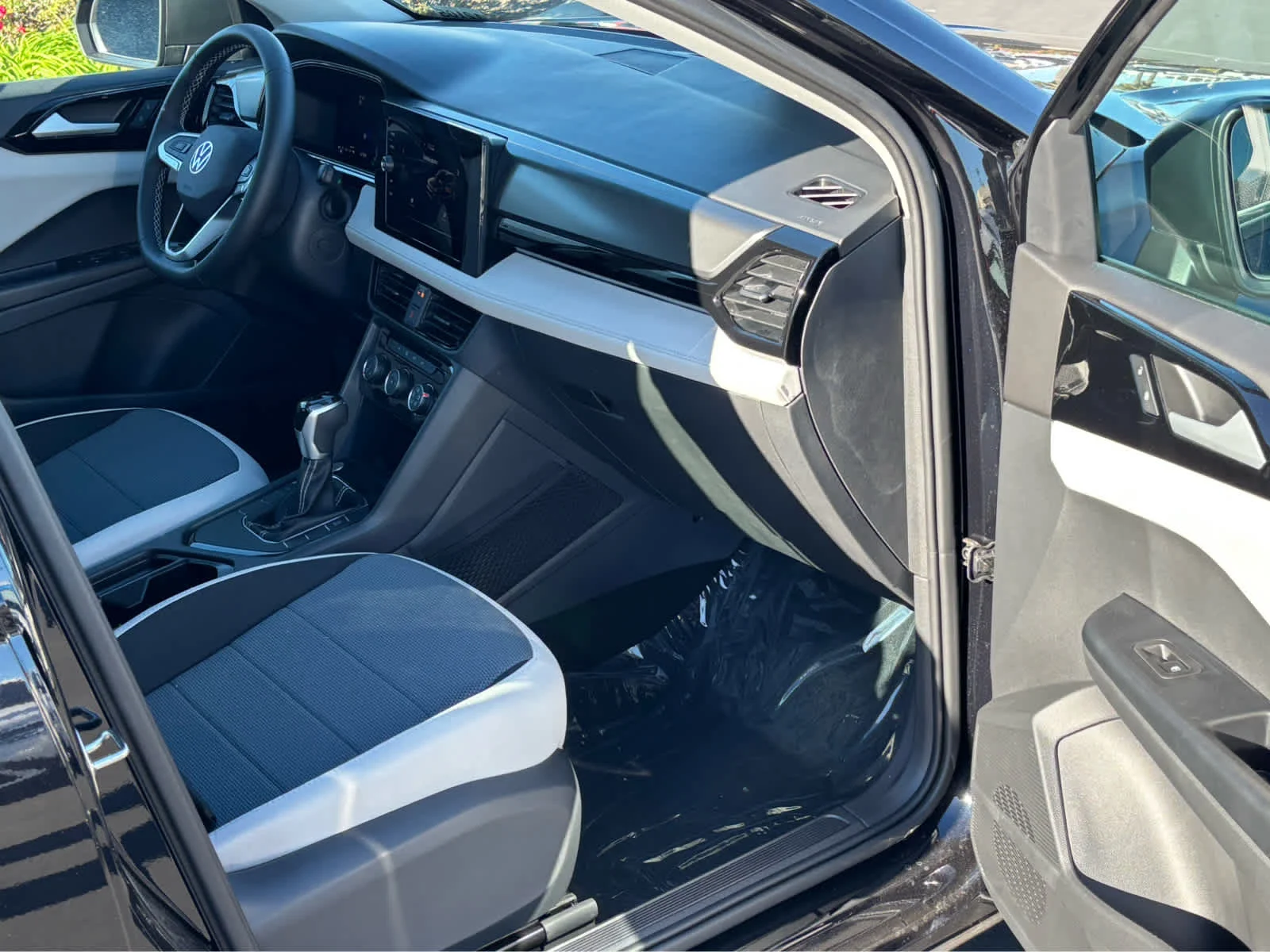 New 2026 DEEP BLACK Volkswagen S image 23