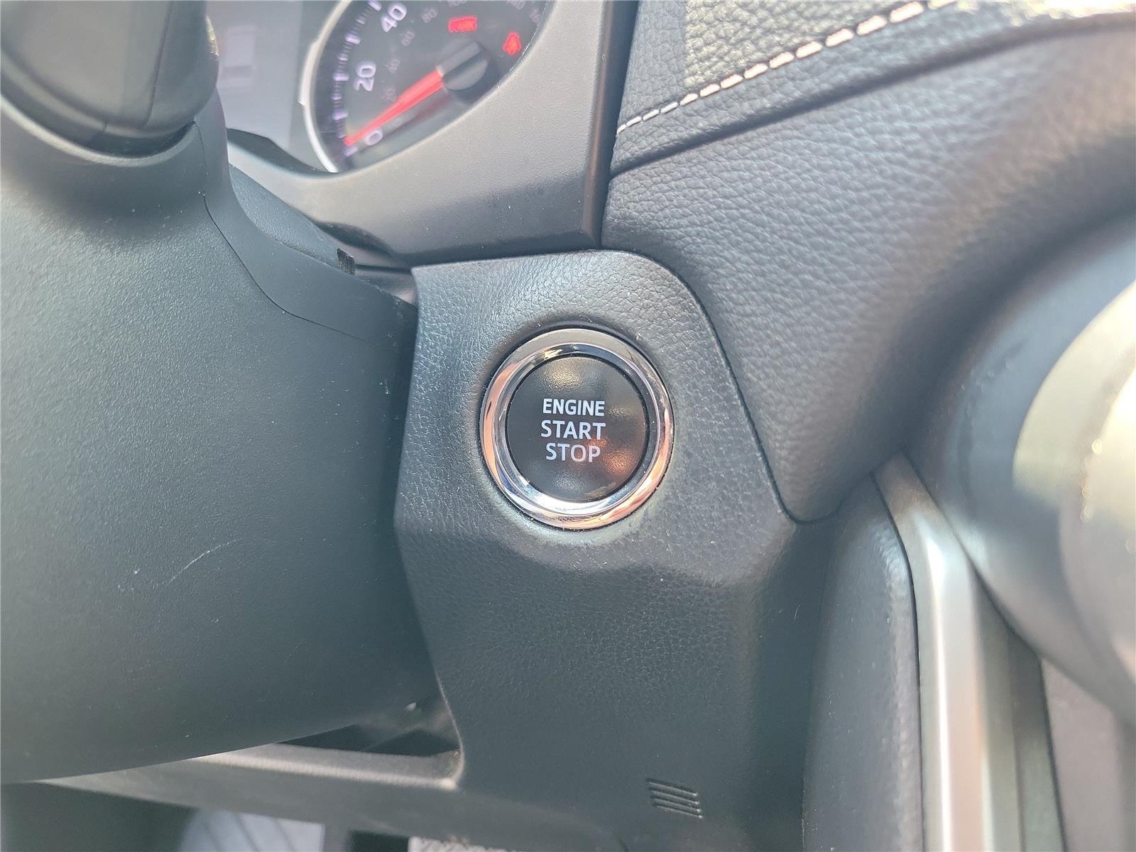 Used 2019 Magnetic Gray Metallic Toyota XLE image 35