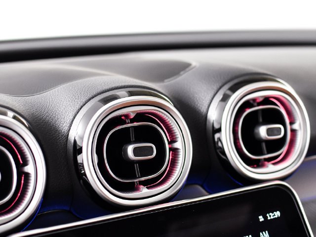 New 2027 Polar White Mercedes-Benz GLC 300 image 68