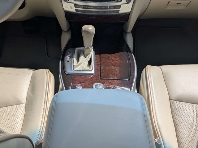 Used 2013 Black Obsidian INFINITI Base image 21