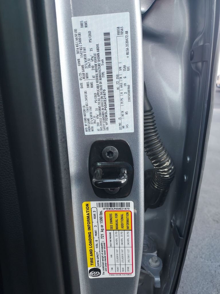 Used 2025 Silver Ford XLT image 23