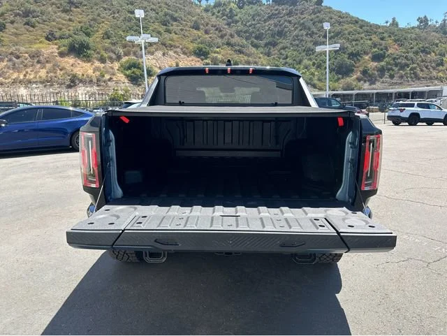 2024 GMC HUMMER EV 3X - Photo 31
