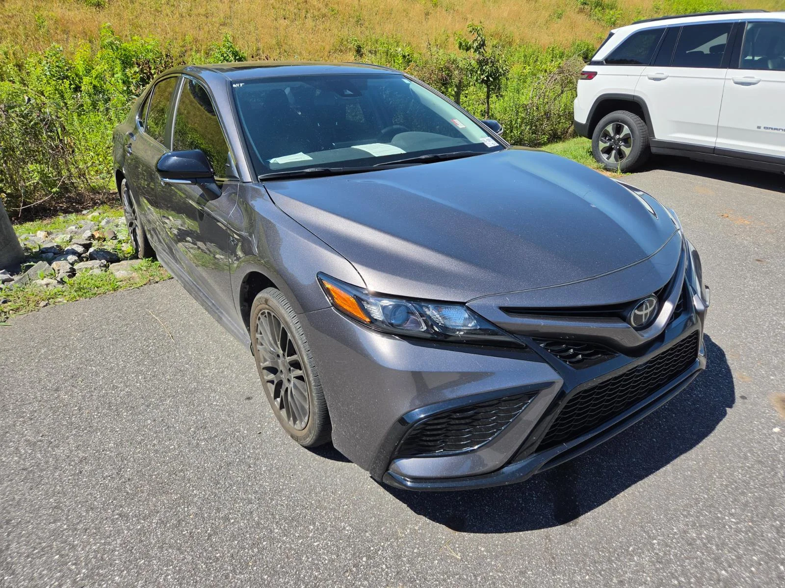 Used 2024 Gray Toyota SE image 3