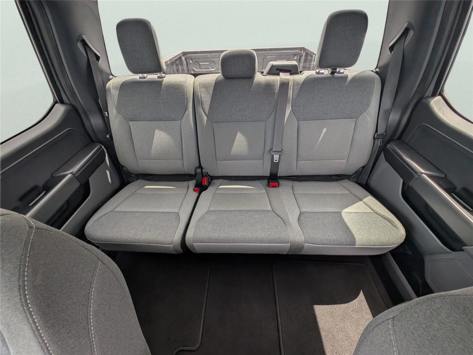 Used 2025 Carbonized Gray Ford XLT image 10