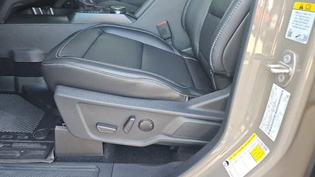 New 2026 Marsh Gray Ford Outer Banks 4WD image 33