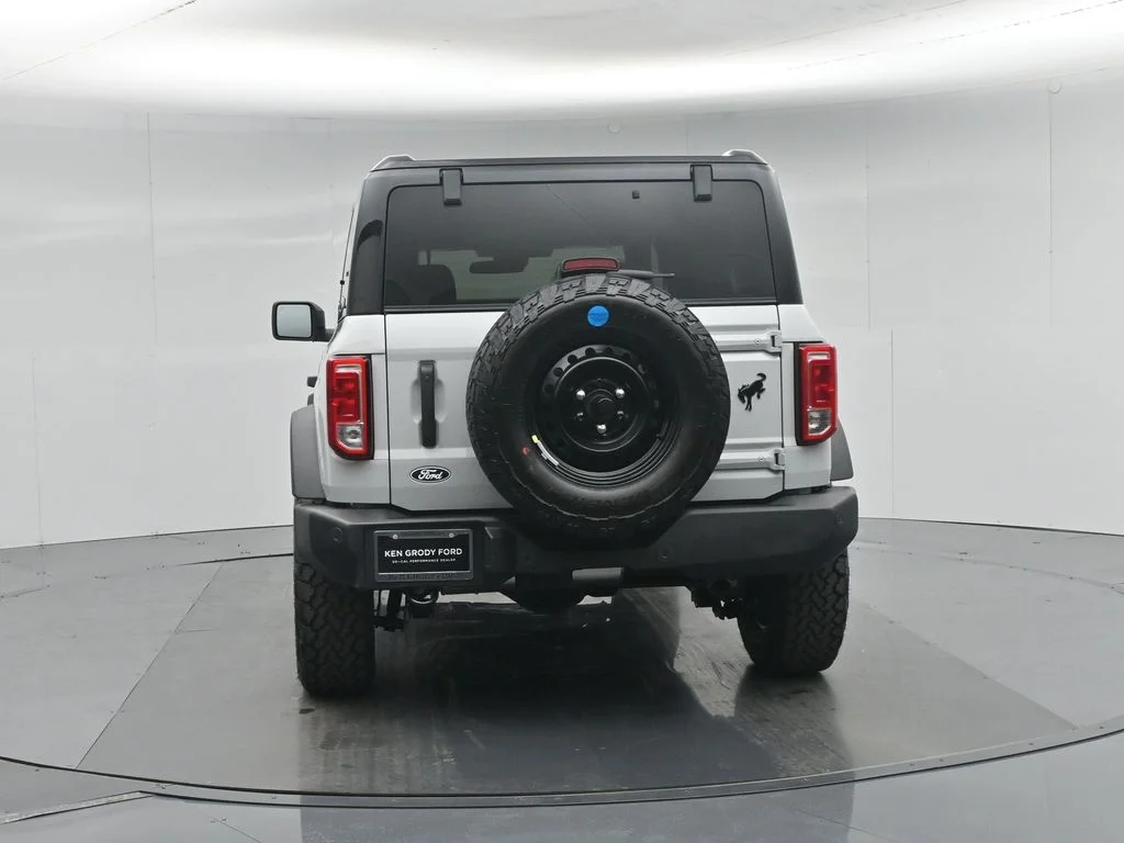 New 2026 Avalanche Gray Ford Big Bend image 52
