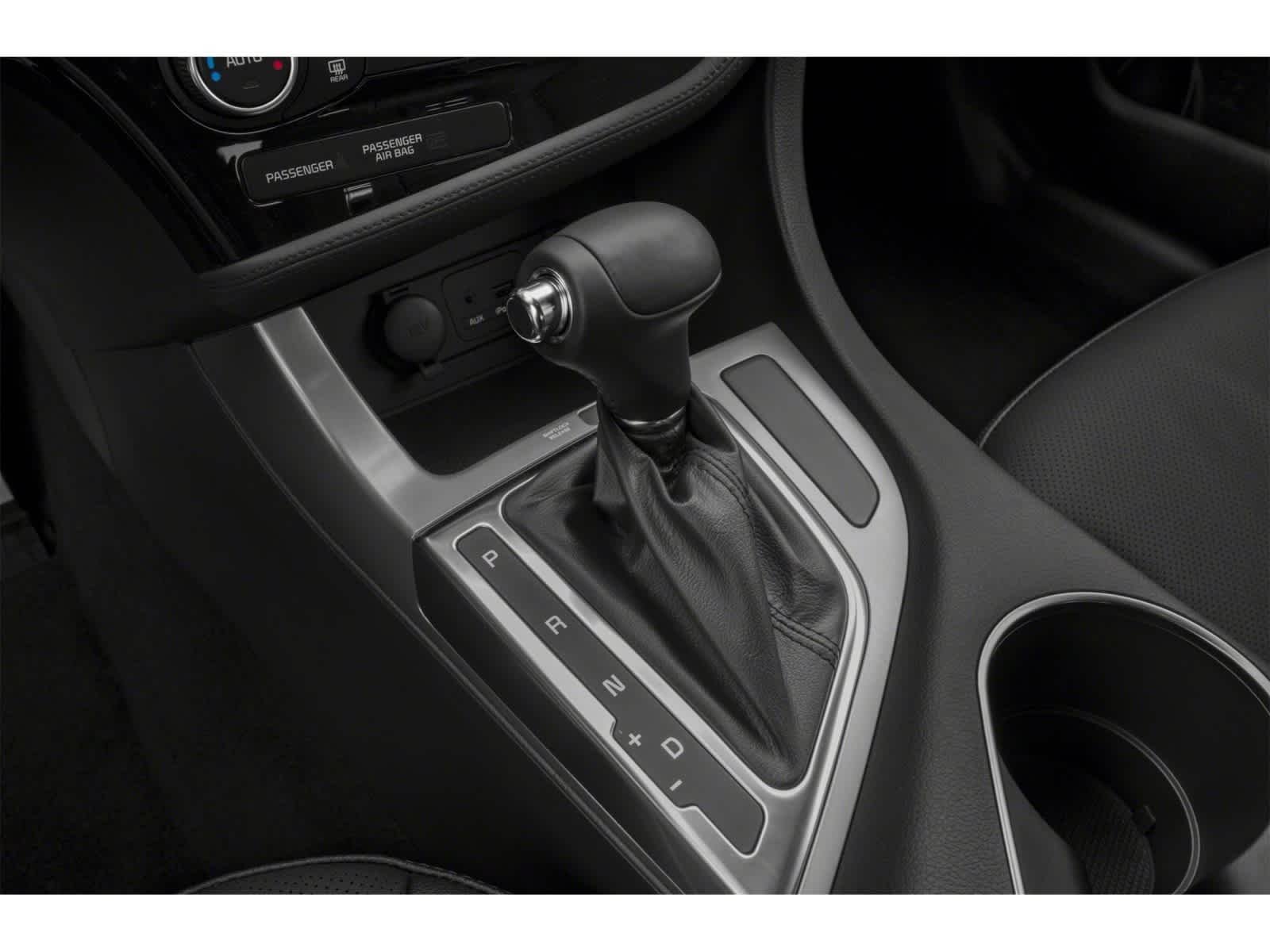 Used 2015 Snow White Pearl Kia SX image 6