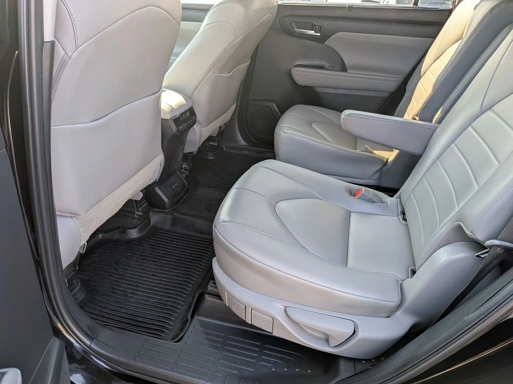 Used 2023 Midnight Black Metallic Toyota XLE image 21