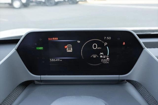 Certified Used 2023 WIND CHILL PEARL* Toyota  image 16