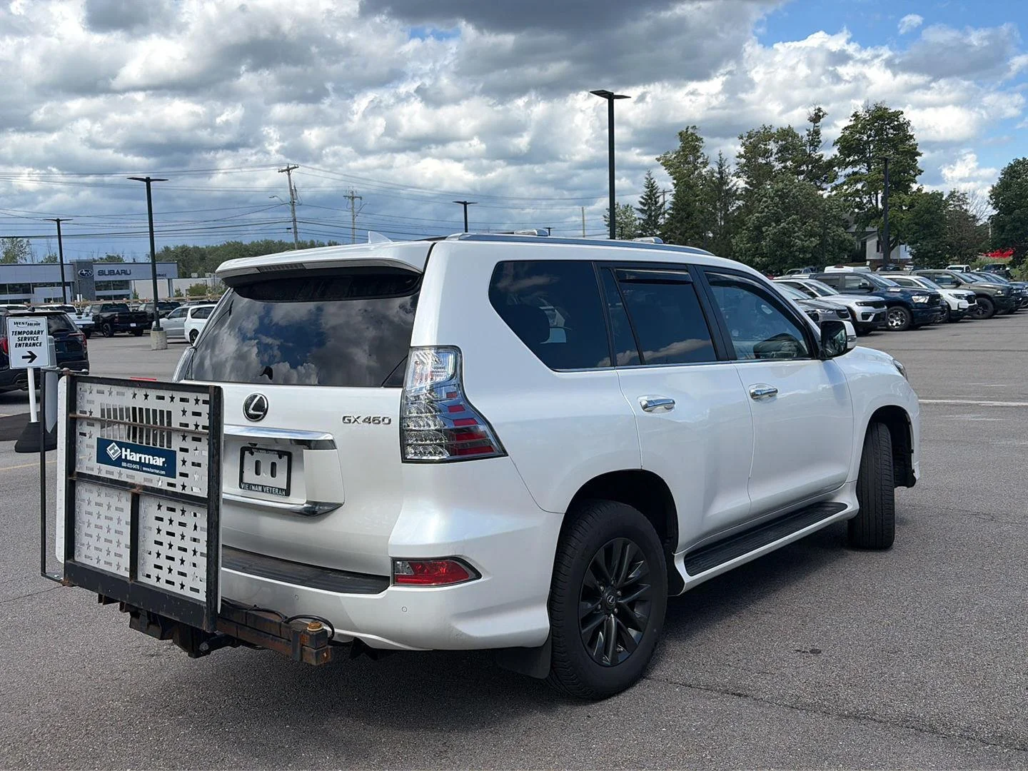 Used 2023 Eminent White Pearl Lexus GX 460 Premium image 2