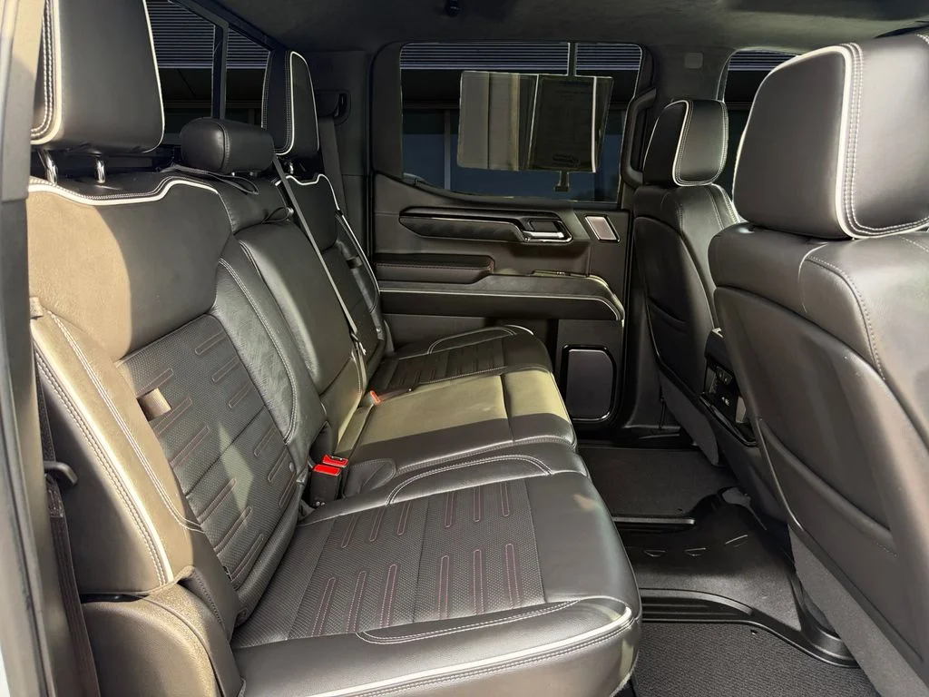Certified Used 2023 Summit White GMC AT4X image 21