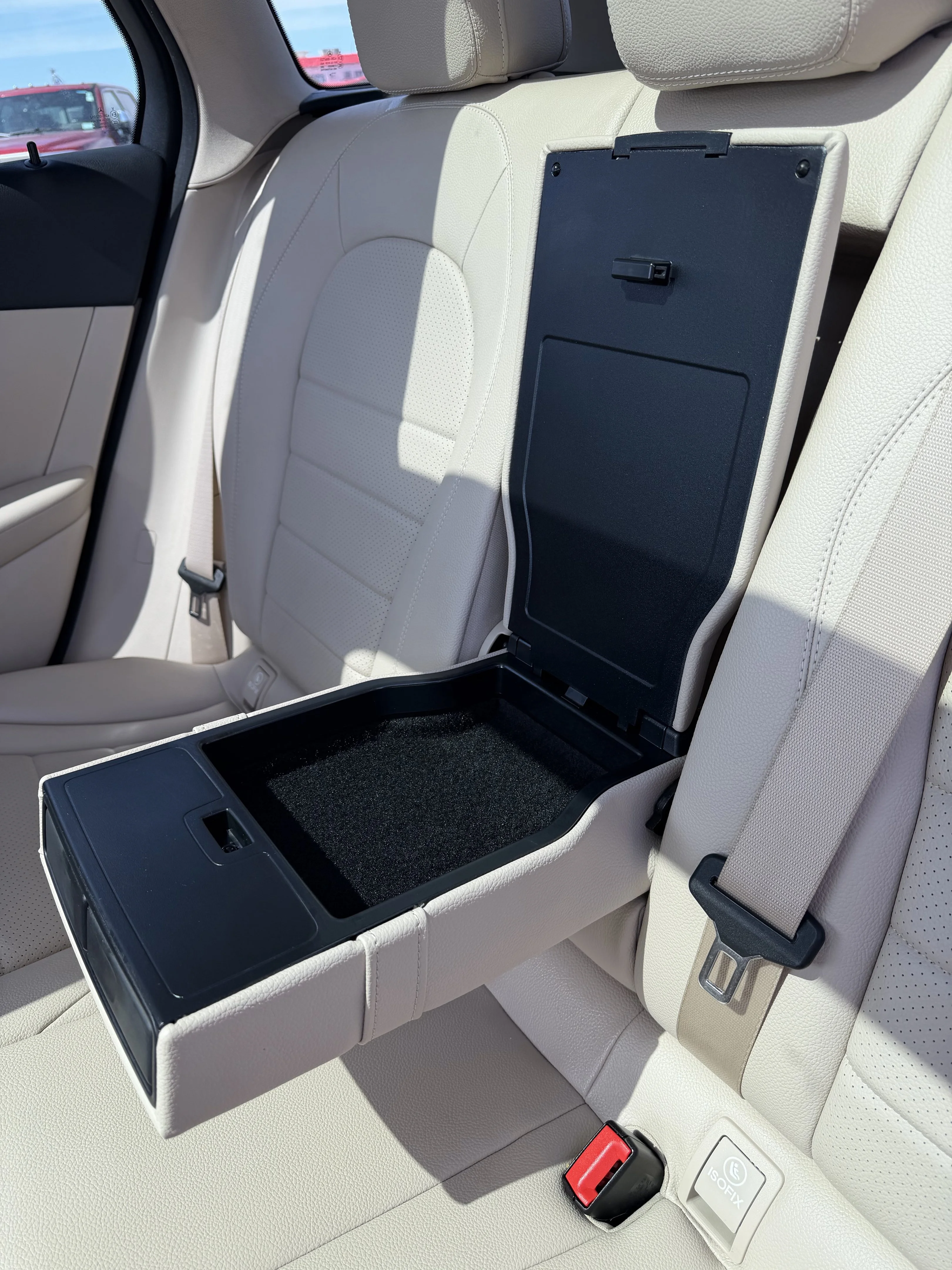Used 2019 White Mercedes-Benz GLC 300 image 23
