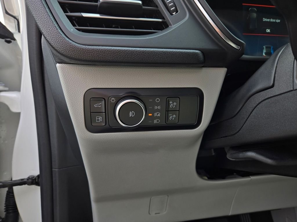 Used 2025 White Ford Base image 15