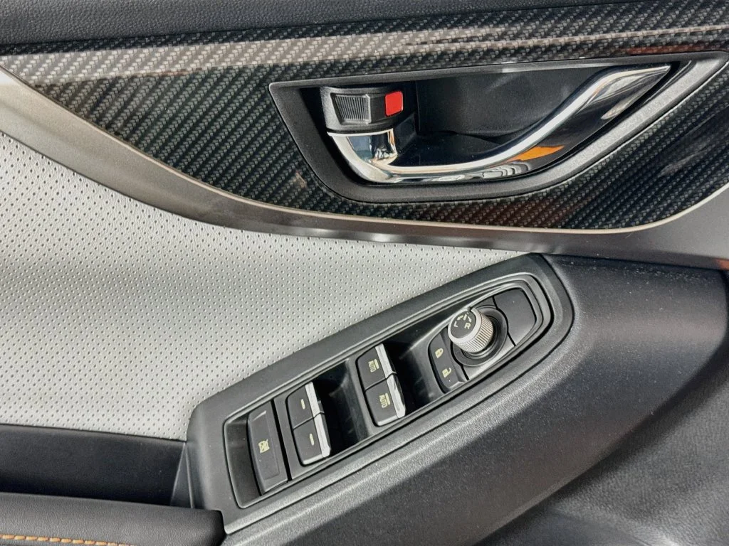 Used 2018 Orange Subaru 2.0i Limited image 21