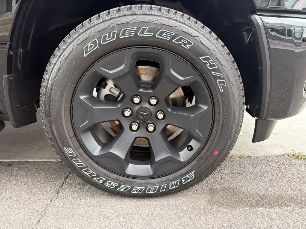 New 2026 Diamond Black Crystal Pearl-Coat Exterior Paint RAM Express image 46