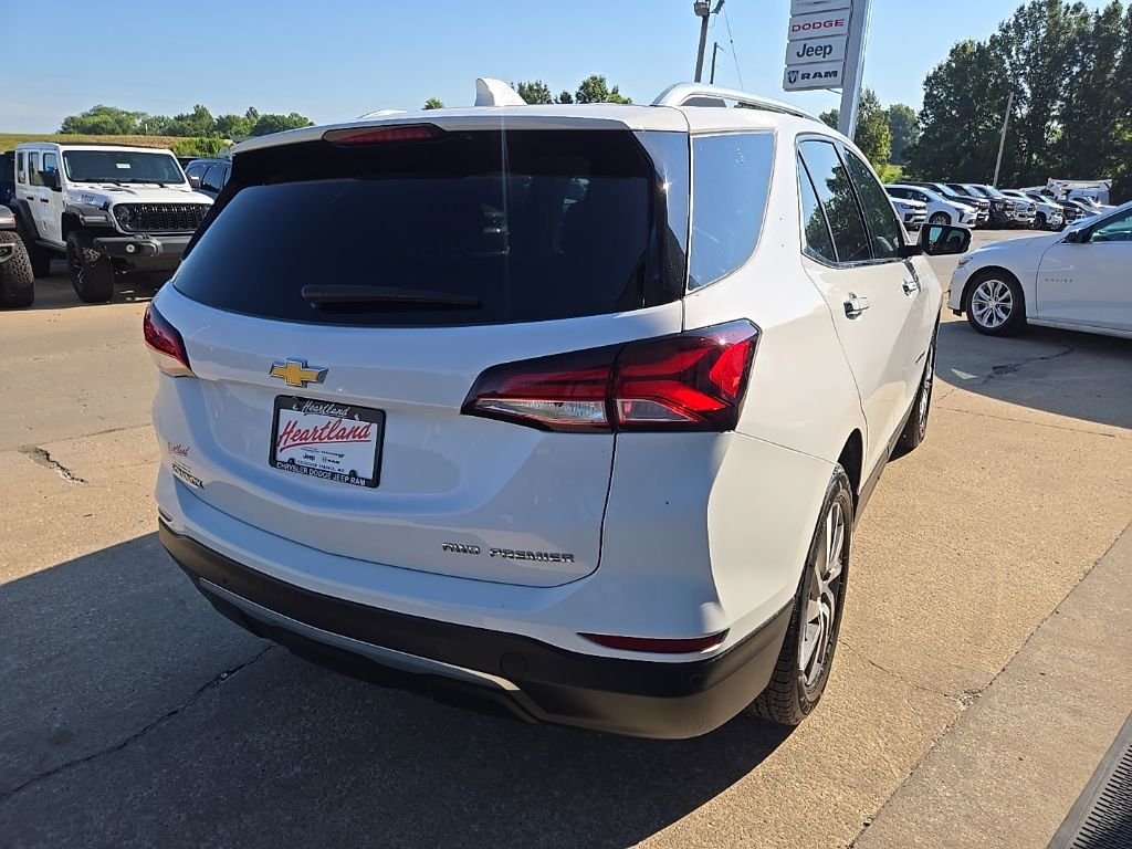 Used 2023 White Chevrolet Premier image 10