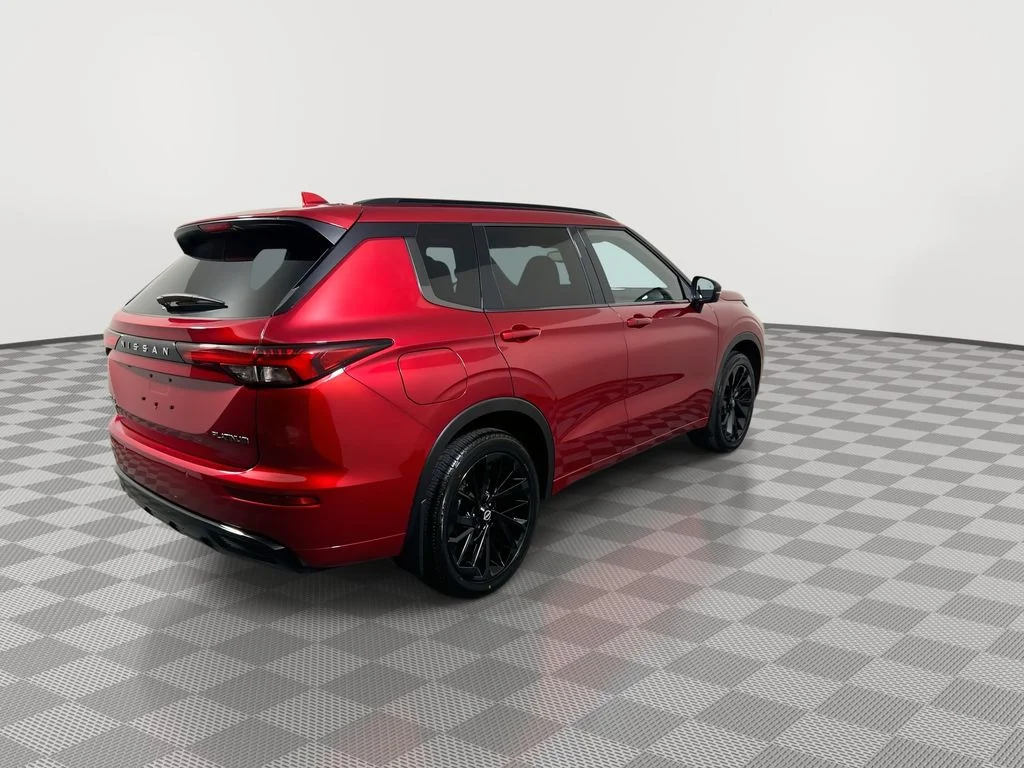 New 2026 Red Nissan Platinum image 8