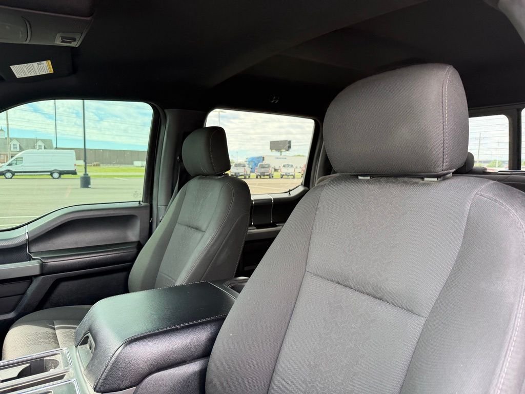 Used 2019 Black Ford XLT image 14