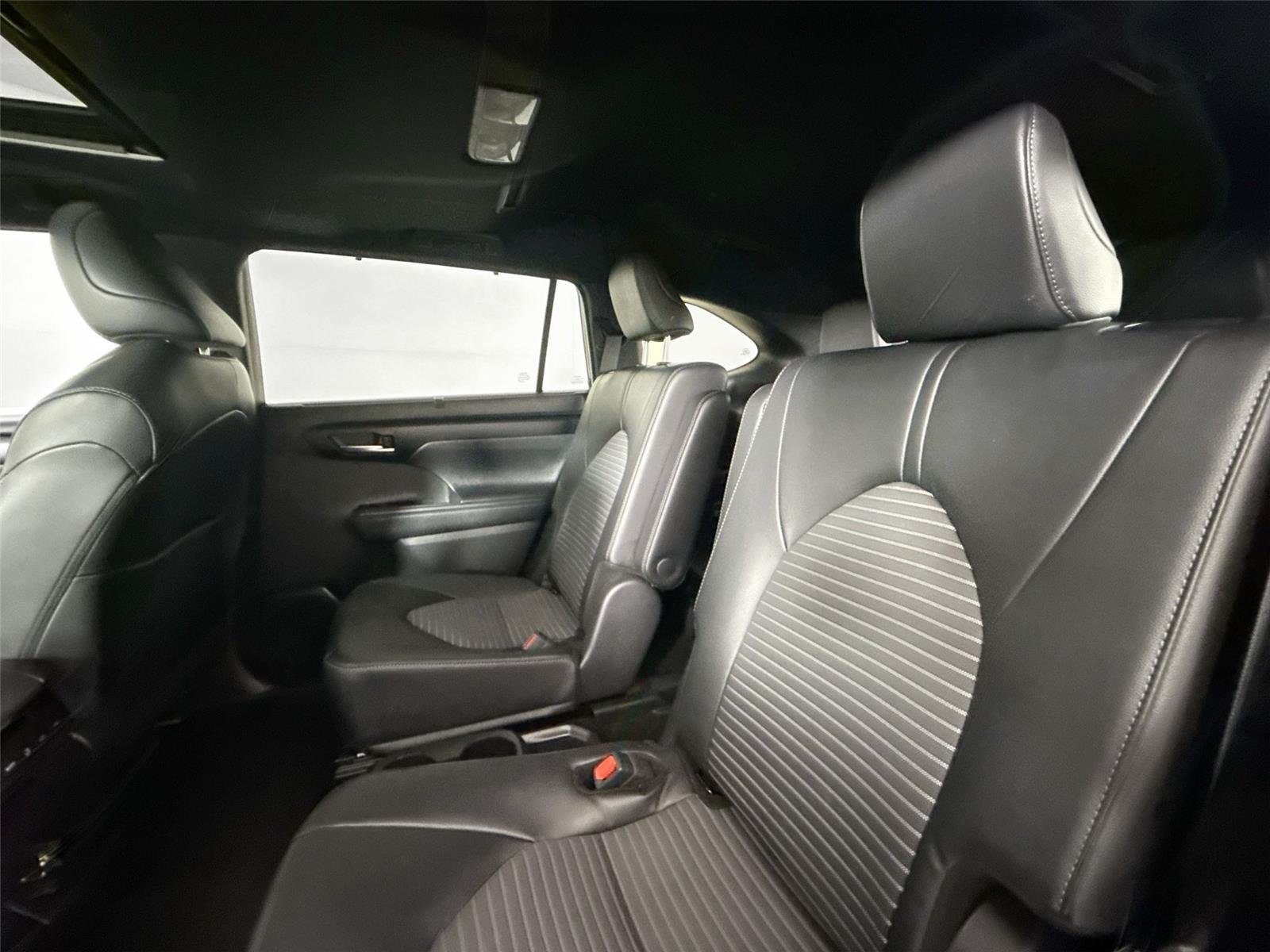 Used 2025 Blueprint Toyota XSE image 31
