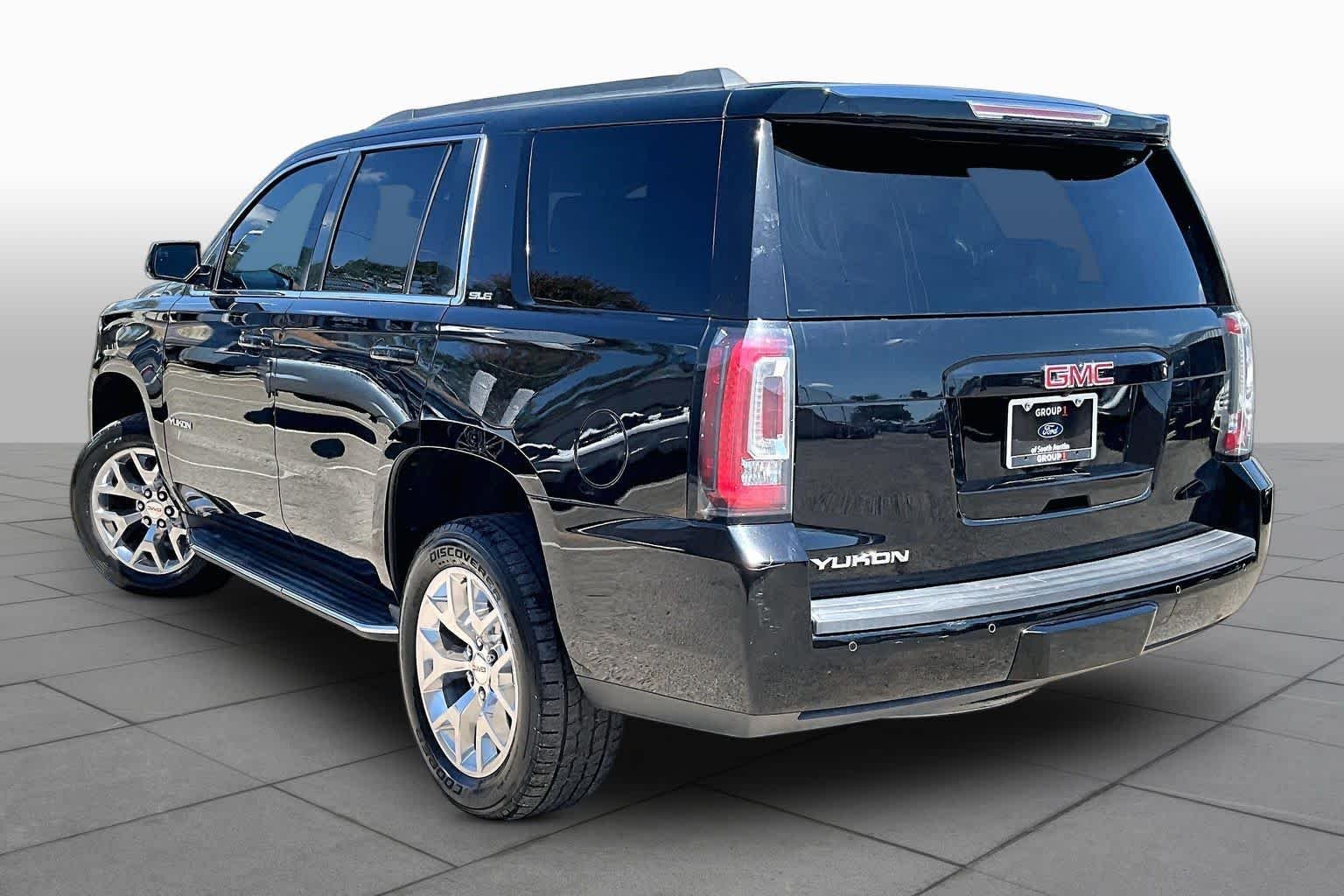 Used 2016 Onyx Black GMC SLE image 6